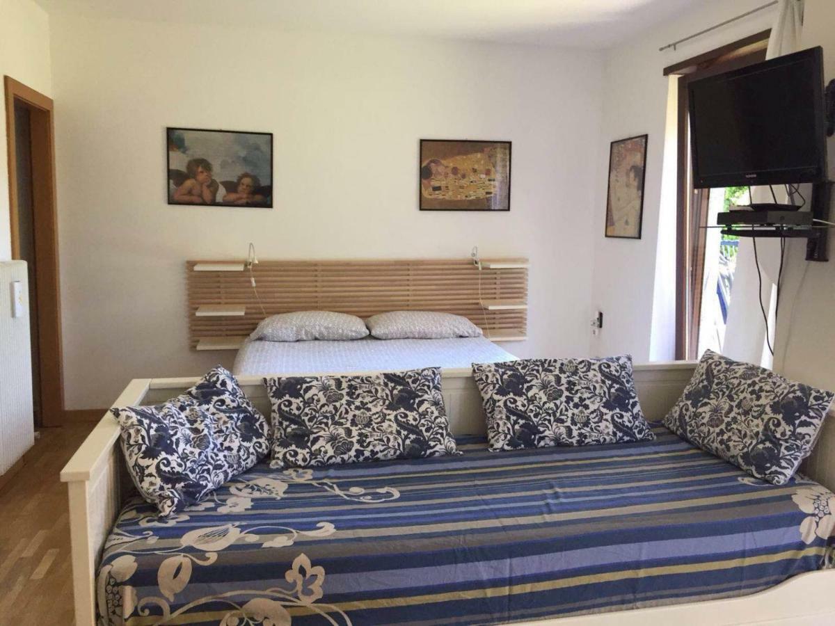 Appartement Casa Chiara à Riva del Garda Extérieur photo