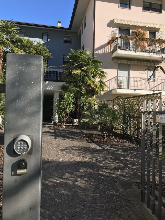 Appartement Casa Chiara à Riva del Garda Extérieur photo